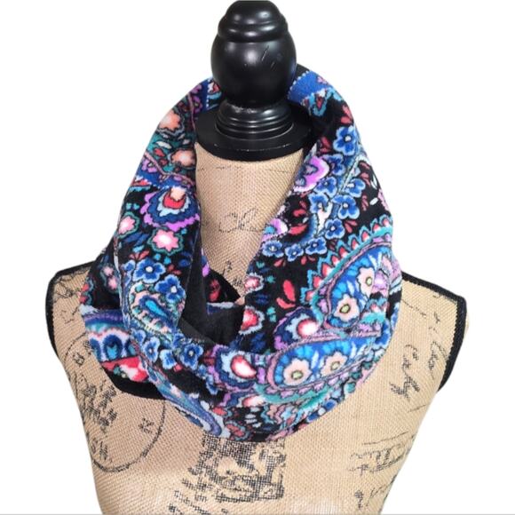 VERA BRADLEY‎ HAYMARKET PAISLEY Super Soft Infinity Scarf - Picture 1 of 5